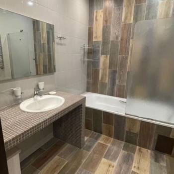 Продается 3-х комнатная квартира, 105 м²
