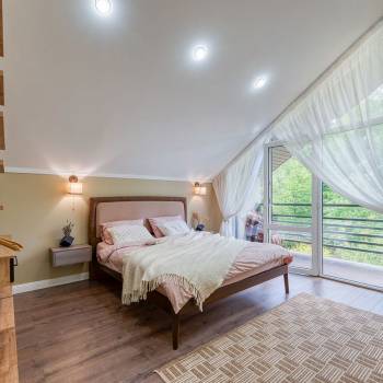 Продается Дом, 244 м²