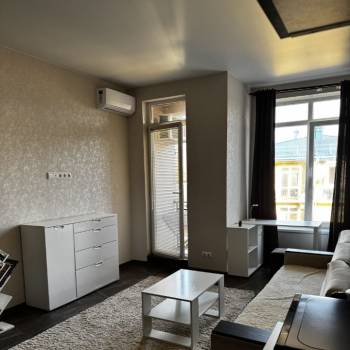 Продается 1-комнатная квартира, 30 м²