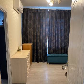 Продается Многокомнатная квартира, 83,2 м²