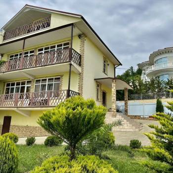 Продается Дом, 295 м²