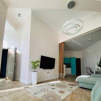 Продается 3-х комнатная квартира, 80,7 м²