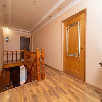 Продается Дом, 200 м²