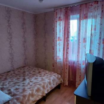 Продается 2-х комнатная квартира, 424 м²