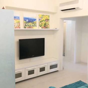 Сдается 2-х комнатная квартира, 77 м²