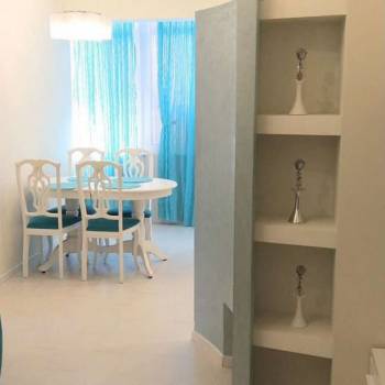 Сдается 2-х комнатная квартира, 77 м²