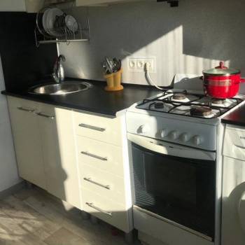 Продается 1-комнатная квартира, 32 м²