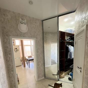 Продается 1-комнатная квартира, 49,6 м²