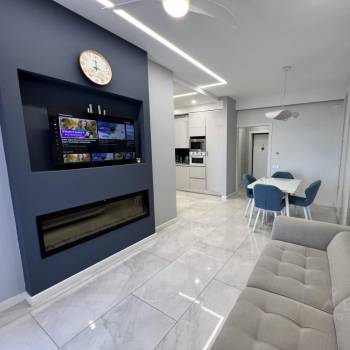 Сдается 2-х комнатная квартира, 96 м²