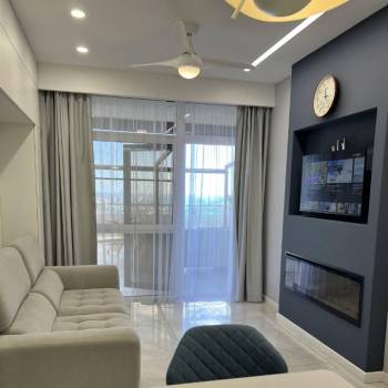 Сдается 2-х комнатная квартира, 96 м²