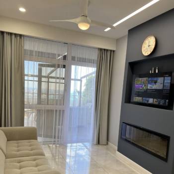 Сдается 2-х комнатная квартира, 96 м²