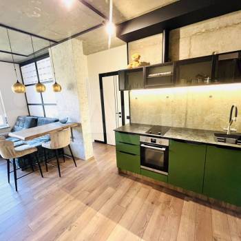 Продается 1-комнатная квартира, 35 м²