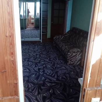 Продается 3-х комнатная квартира, 48 м²