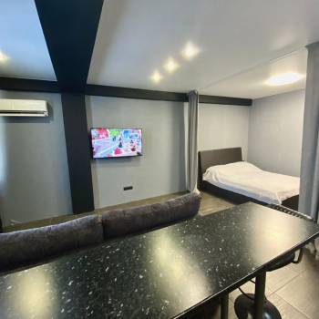 Продается 1-комнатная квартира, 40,6 м²