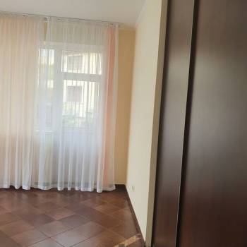 Сдается 2-х комнатная квартира, 74 м²