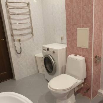 Сдается 2-х комнатная квартира, 74 м²