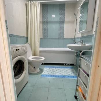 Сдается 1-комнатная квартира, 40 м²
