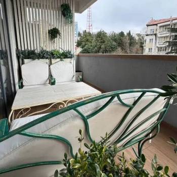 Продается 2-х комнатная квартира, 80 м²