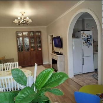 Продается 3-х комнатная квартира, 100 м²