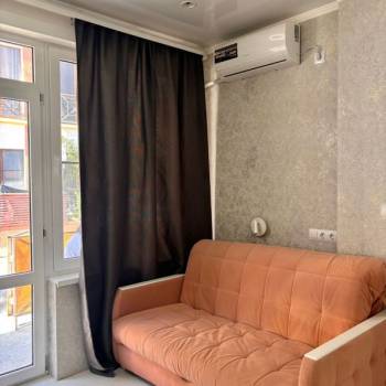 Продается 1-комнатная квартира, 19,7 м²