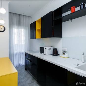Продается 1-комнатная квартира, 35 м²
