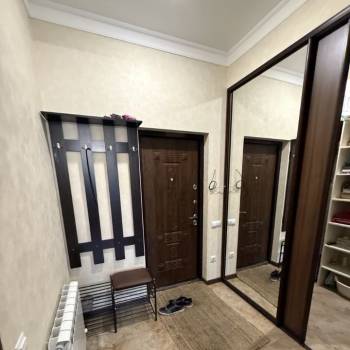 Продается 1-комнатная квартира, 42,6 м²