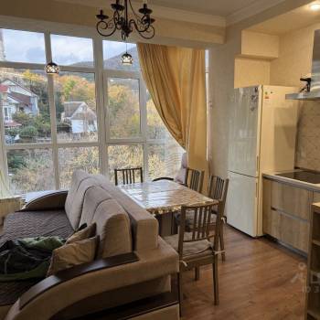 Продается 1-комнатная квартира, 42,6 м²