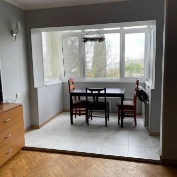 Продается 3-х комнатная квартира, 47 м²