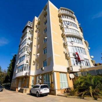 Продается 1-комнатная квартира, 63,6 м²