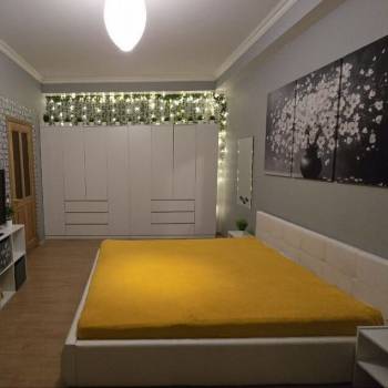 Продается 1-комнатная квартира, 63,6 м²