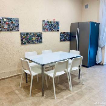 Продается Многокомнатная квартира, 132 м²