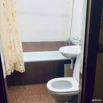 Продается Многокомнатная квартира, 132 м²