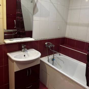 Сдается 2-х комнатная квартира, 40 м²