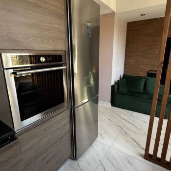 Продается 1-комнатная квартира, 38 м²