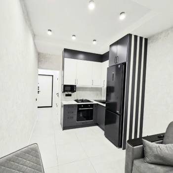 Продается 1-комнатная квартира, 37 м²