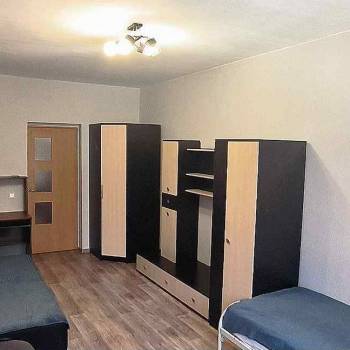 Сдается 1-комнатная квартира, 65 м²