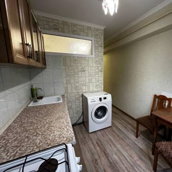 Продается 1-комнатная квартира, 30 м²