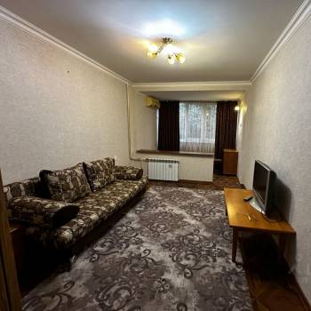 Продается 1-комнатная квартира, 30 м²