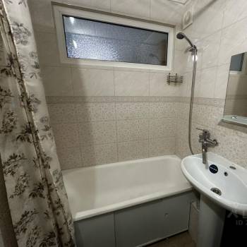 Продается 1-комнатная квартира, 30 м²