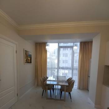 Продается 1-комнатная квартира, 47 м²