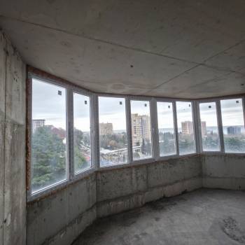 Продается 2-х комнатная квартира, 148 м²