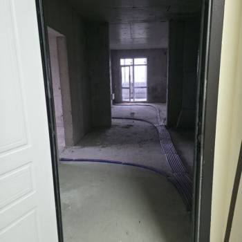 Продается 2-х комнатная квартира, 148 м²