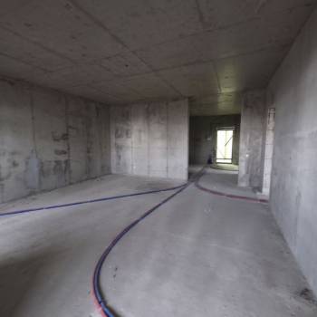 Продается 2-х комнатная квартира, 148 м²