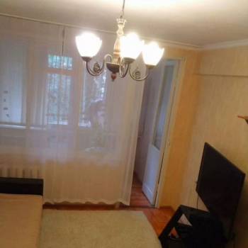 Продается 1-комнатная квартира, 33 м²