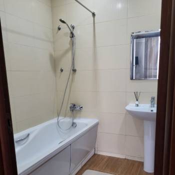 Сдается Многокомнатная квартира, 70 м²