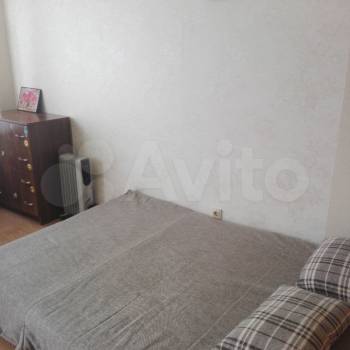 Сдается 1-комнатная квартира, 33 м²