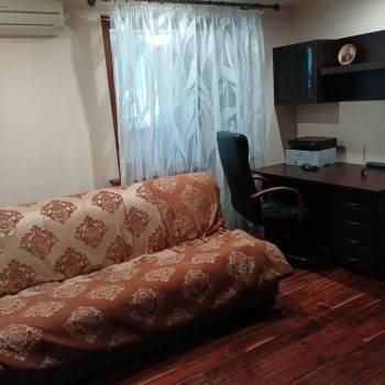 Сдается 2-х комнатная квартира, 60 м²