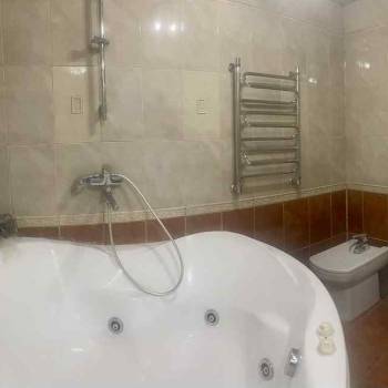 Сдается Многокомнатная квартира, 75 м²