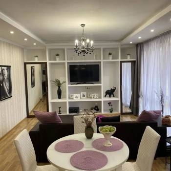 Продается 3-х комнатная квартира, 95 м²