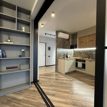 Сдается 2-х комнатная квартира, 65 м²